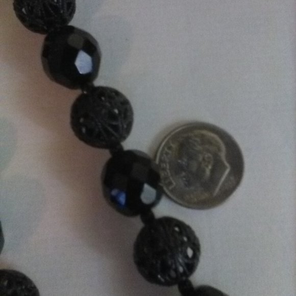 Faceted Black Stone / Black Filigree Bead Necklace - Picture 3 of 4